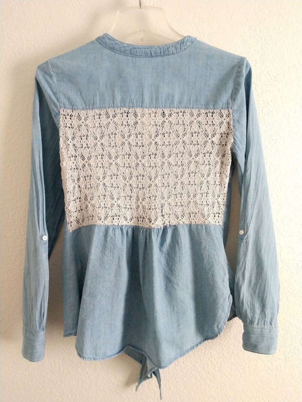 Cute Candie's Chambray Shirt Tie Front Sheer Lace Back Blue Size Small Chest 30"